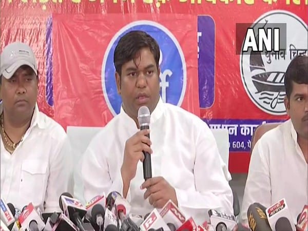 VIP chief Mukesh Sahani refuses to resign from ministerial post, says CM Nitish to take call