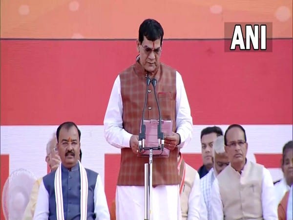 Former PMO official, A K Sharma, takes oath as minister in Yogi 2.0 Cabinet