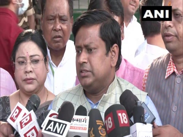 Asansol bypoll: BJP files complaint against TMC MLA for 'threatening' voters