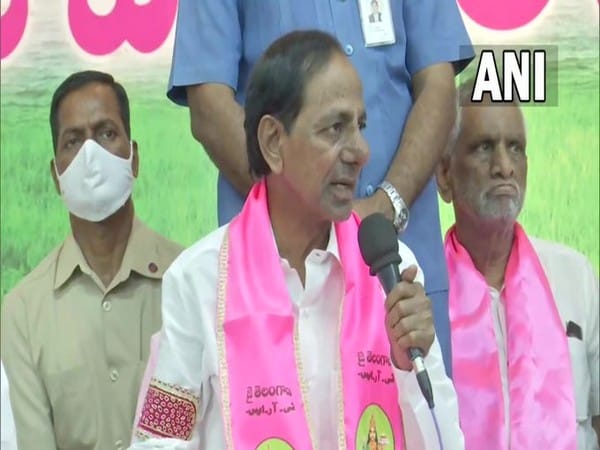 KCR demands Centre procure Telangana's Yasangi crop on par with Punjab, warns of national agitation