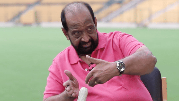 Legendary Indian cricketer G.R. Vishwanath at ThePrint's Off The Cuff at Bengaluru's M. Chinnaswamy Stadium
