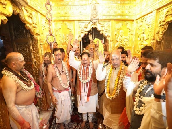 JP Nadda offers prayers at Kashi Vishwanath, Kaal Bhairav temple in Varanasi