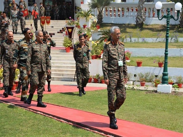 Army Chief visits Eastern Command HQ, reviews operational preparedness