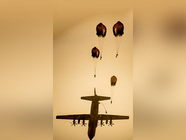 Indian Army conducts airborne exercise in Peninsular India