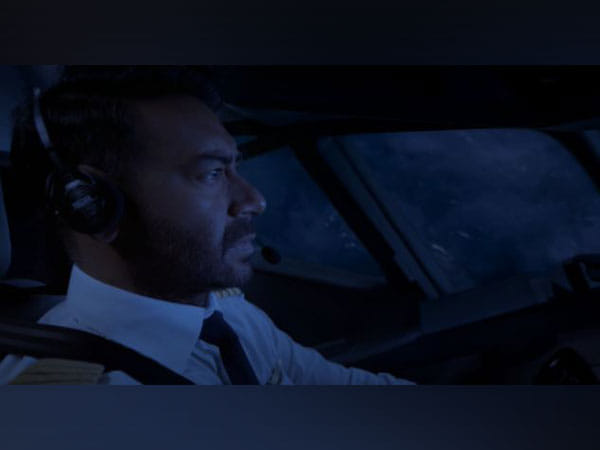 First teaser of Big B, Ajay Devgn's 'Runway 34' released