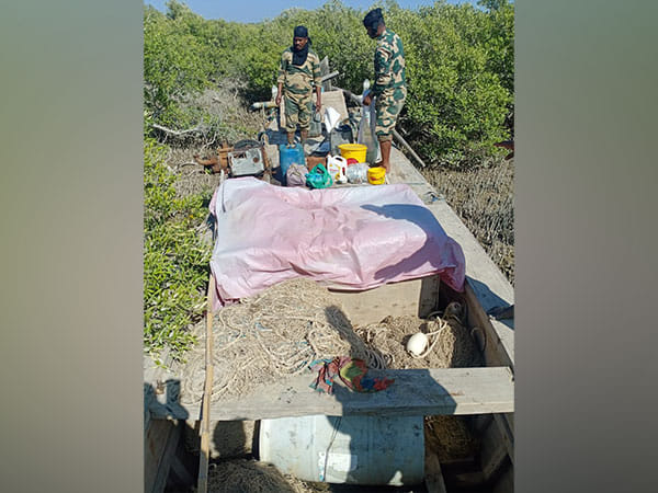 BSF seizes two Pakistani fishing boats in Gujarat's Bhuj