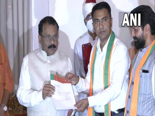 Pramod Sawant meets Governor; stakes claim to form govt in Goa