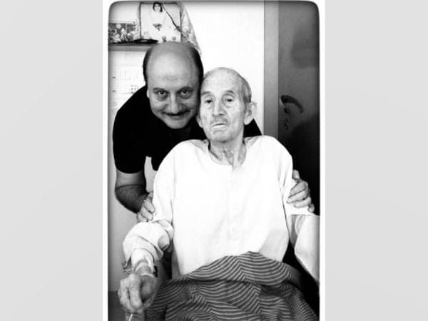 Anupam Kher recalls how his father longed to go to Kashmir during his last days 
