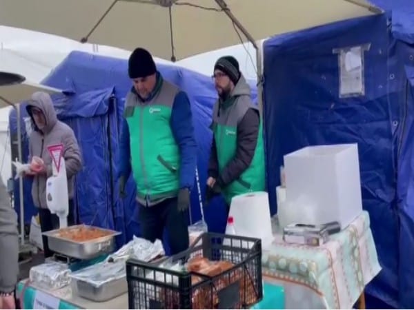 Russia-Ukraine crisis: Charity organisations delivering essentials to people at Romania's Siret border