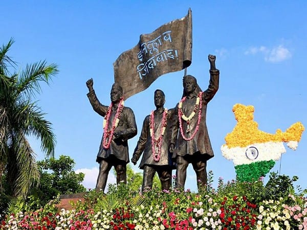 Ajay Devgn, Sunny Deol  pay tributes to Bhagat Singh, Sukhdev, Rajguru on Shaheed Diwas