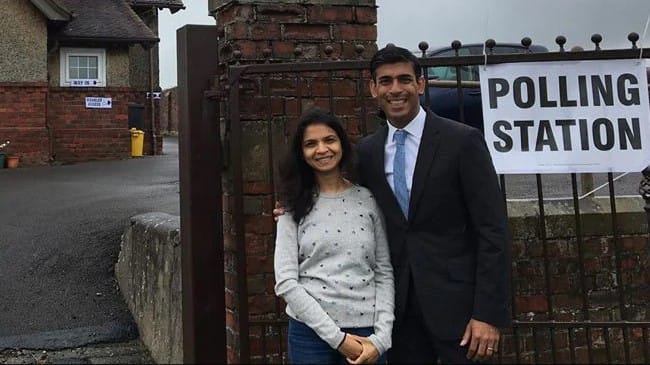 UK Finance Minister Rishi Sunak and his wife Akshata Murty