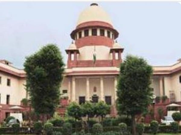 Petitioner moves to Supreme Court, seeks early hearing of petitions challenging abrogation of Article 370 in J-K