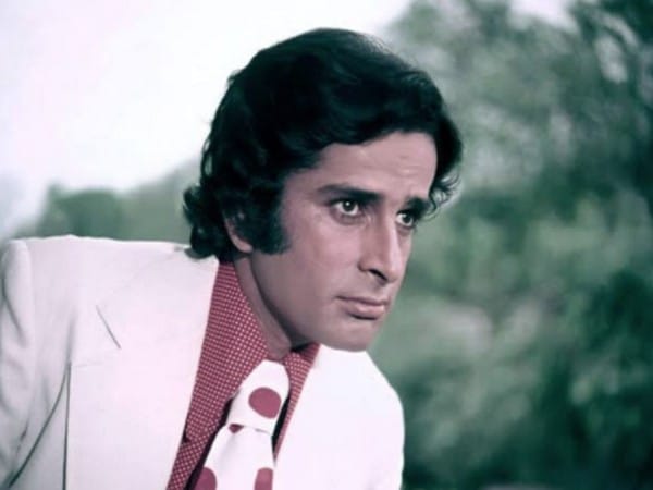 Kapoor family remembers late Shashi Kapoor on birth anniversary