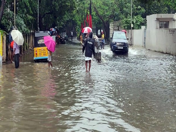 Thunderstorm with light to moderate rain likely in Tamil Nadu, Puducherry