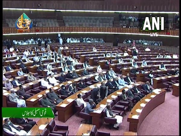 No-confidence motion: Pakistan National Assembly session gets underway