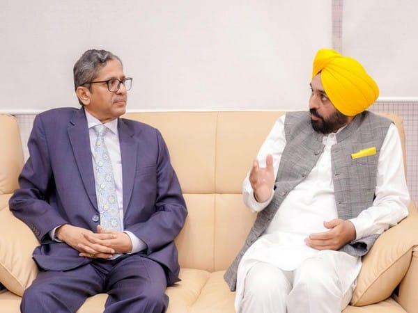 Amritsar: Punjab CM discusses development schemes with CJI NV Ramana