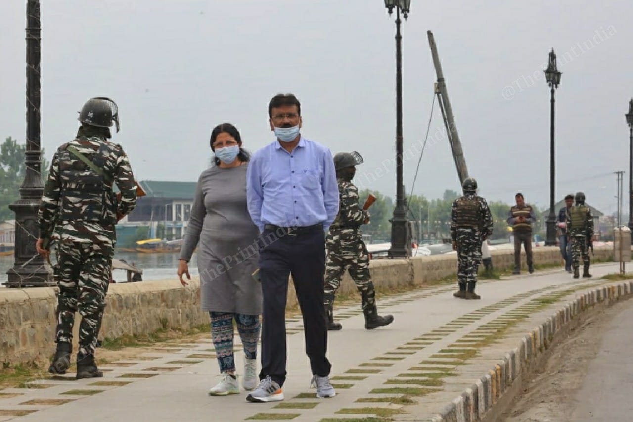 CRPF personnel at Dal Lake | Photo: Praveen Jain | ThePrint