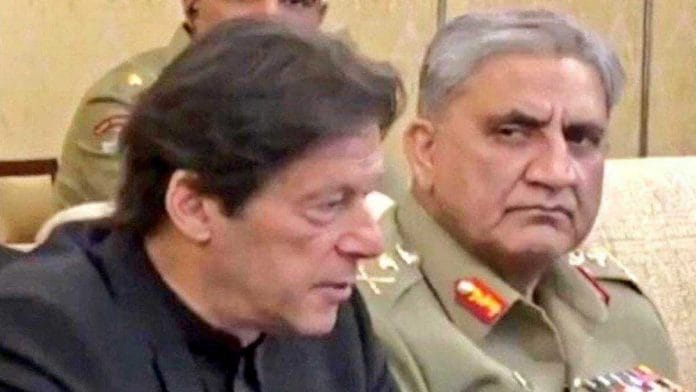 Pakistan PM Imran Khan with Gen Qamar Javed Bajwa | Twitter screenshot