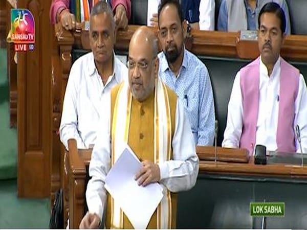 My high-pitched voice is 'manufacturing defect', I do not get angry,  Amit Shah in Lok Sabha