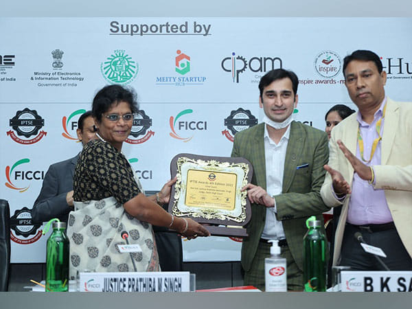 National winners felicitated at the 4th IP Conclave and Intellectual Property Talent Search Examination Awards