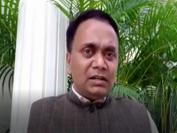 Defence expert thinks coup d'etat possible in Pakistan if political situation worsens