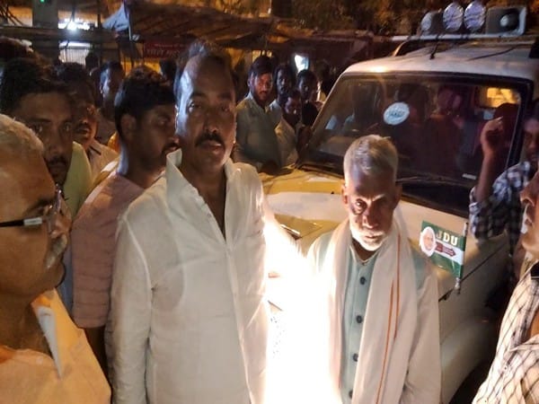 Bihar MLC election: Independent candidate Raees Khan narrowly escapes death after his convoy attacked