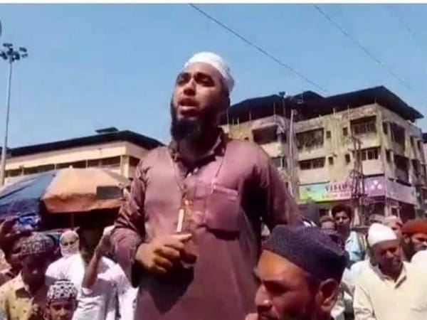 Maharashtra loudspeaker row: Absconding PFI leader surrenders before Thane court, gets bail