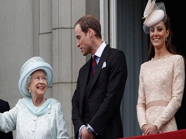 Prince William, Kate Middleton pen heartfelt note for Queen Elizabeth on her 96th birthday
