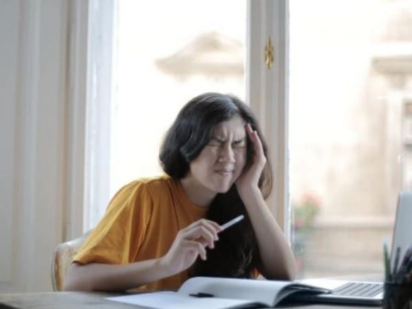 Research shows how migraine pain signals are generated and blocked