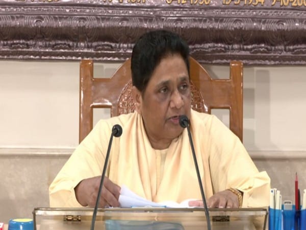 BSP chief claims Congress leaders' statement on alliance during UP polls are fallacious