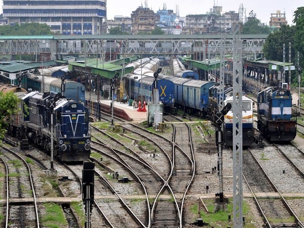 Amid shortages Railways deploy additional rakes to transport coal to power plants