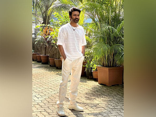 Dhanush sends legal notice to couple claiming him to be their biological son