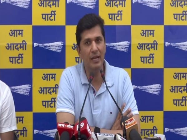 AAP accuses BJP of encroaching on govt land in Delhi