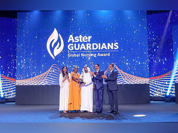 Ahmed bin Saeed honours the winner of the first Aster Guardians Global Nursing Award 2022