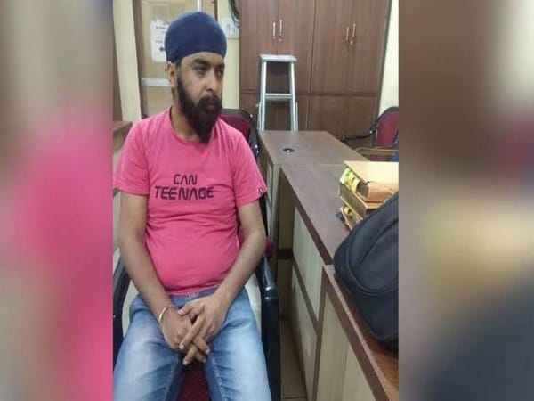 Punjab Police detain BJP's Tajinder Bagga for 'threat' to AAP chief Kejriwal