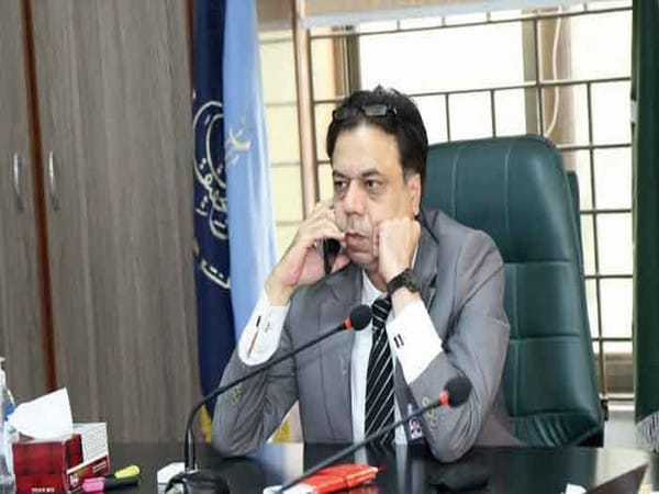 Pakistan: Former FIA director probing money laundering case against Shehbaz Sharif dies of heart attack