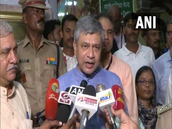 Ashwini Vaishnaw makes India's first 5G call at IIT Madras