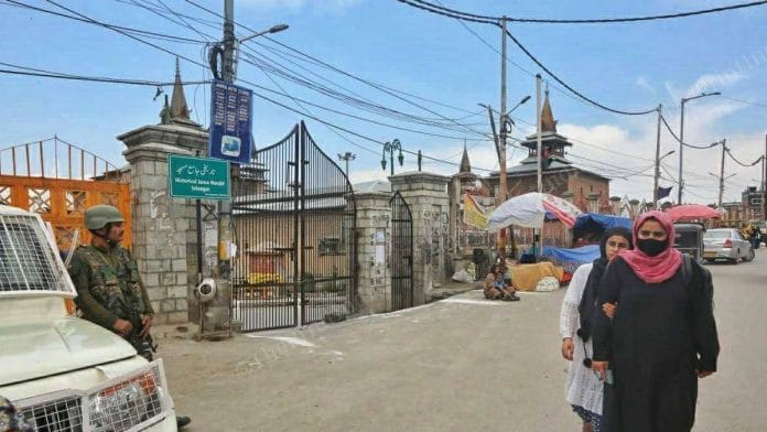Jamia Masjid is closed before Eid-ul-Fitr. | Photo: Praveen Jain | ThePrint