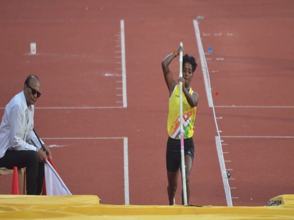 For perfection, Pole-vaulter Pavithra Venkatesh sought pictures