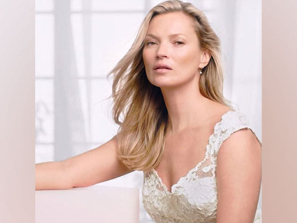 Kate Moss testifies during defamation trial that Johnny Depp didn't push her down stairs
