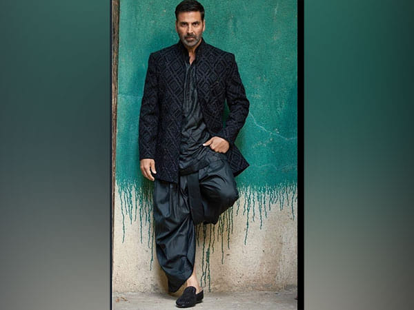 Akshay Kumar considers 'Makhmali' the most soulful tracks of his film career 