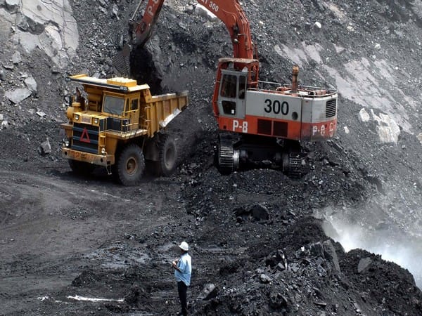 Coal shortage in power plants: Centre advises states to place orders for imports
