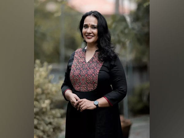 Maala Parvathi resigns from Internal complaints committee of Association of Malayalam Movie Artists