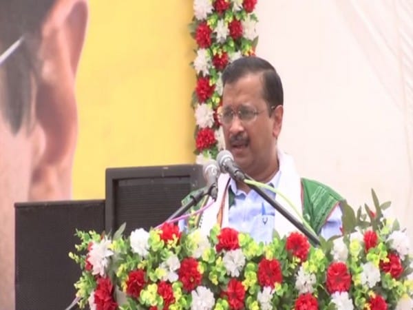 Congress, BJP standing with rich people, says Kejriwal in Gujarat, calls AAP party of the poor