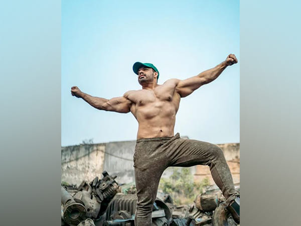 Who is Gaurav Taneja? All you need to know about him