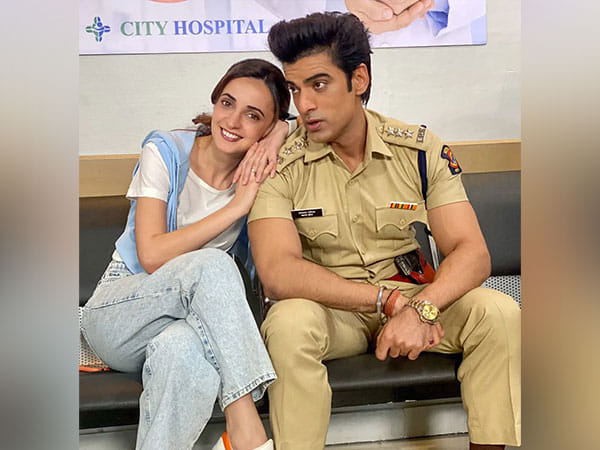 Sanaya Irani, Mohit Malik to come up with thriller series 'Cyber Vaar-Har Screen Crime Scene'