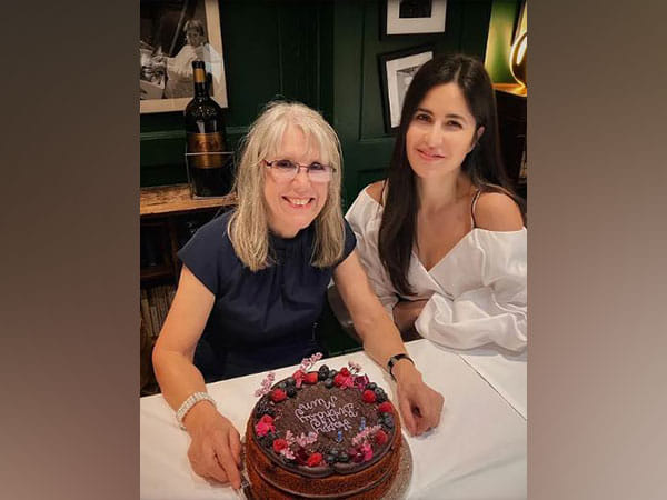 Katrina Kaif's birthday wish for her mother is all things love 