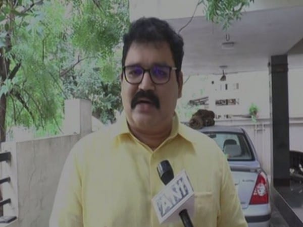 TDP accuses YSRCP govt of handing over sand resources to Tamil Nadu mafia baron