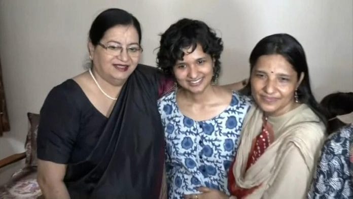 St Stephen's alumnus Shruti Sharma, who topped the UPSC civil services 2021 exam, with Jamia Millia Islamia V-C Najma Akhtar at the former's residence in Delhi | By special arrangement