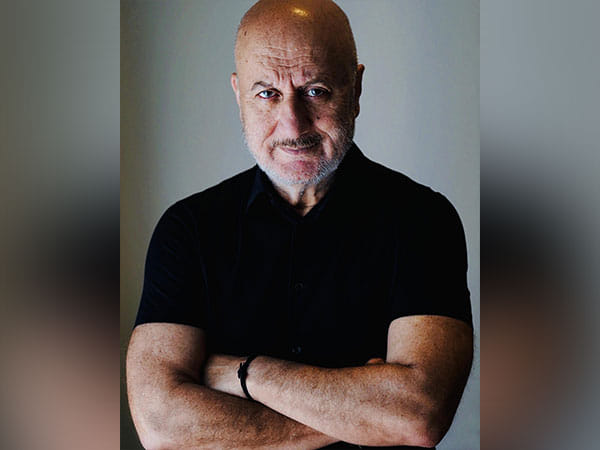 On Father's Day, Anupam Kher looks back at iconic father roles played by him 